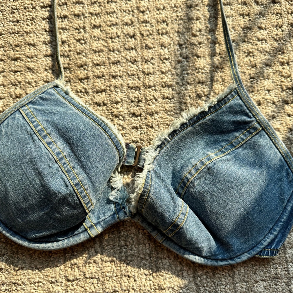 Denim bikini top size 34d with removable padding.